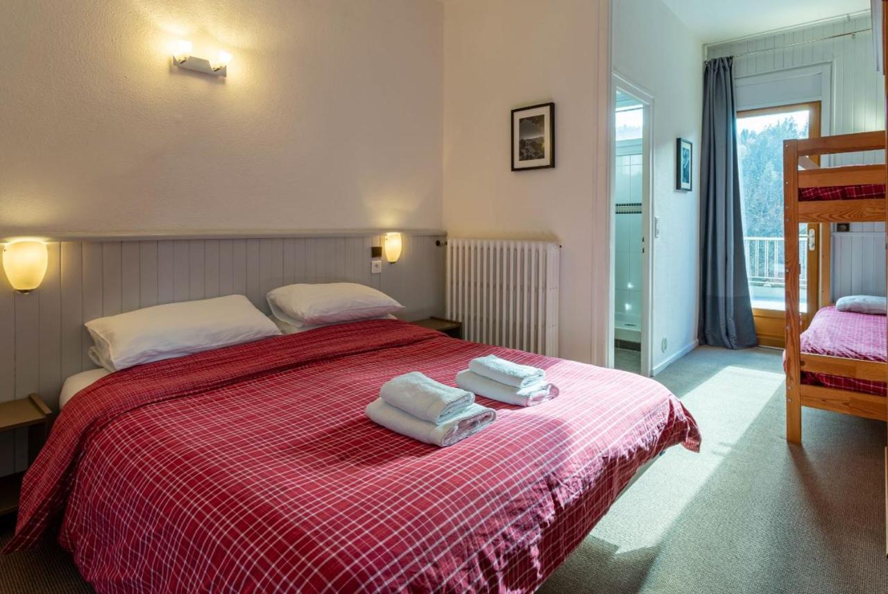 Hotel Les Aravis Saint-Jean-de-Sixt Esterno foto
