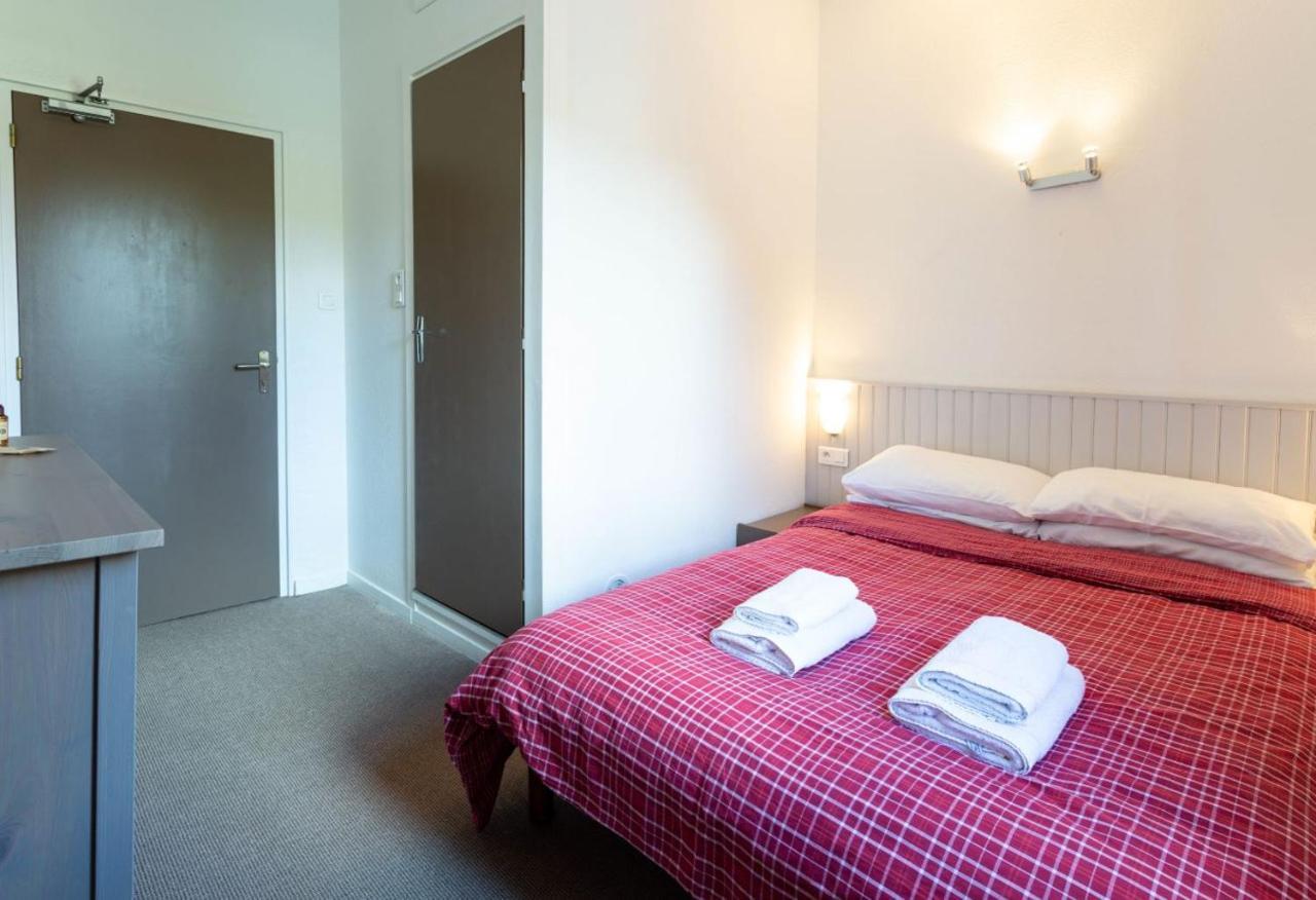 Hotel Les Aravis Saint-Jean-de-Sixt Esterno foto